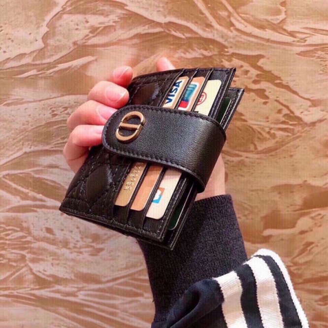 DiOR・レザー コンチネンタルウォレット 財布 折財布
